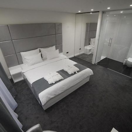 Forty Two Block A Hotel Zagreb Eksteriør billede
