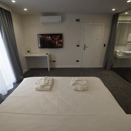 Forty Two Block A Hotel Zagreb Eksteriør billede
